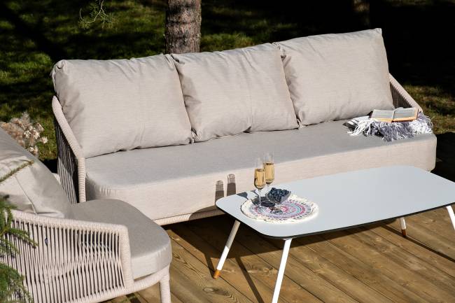 "Верона" диван 3-местный плетеный из роупа, каркас алюминий белый муар, роуп бежевый круглый, ткань бежевая 15052 "Верона" диван 3-местный плетеный из роупа, каркас алюминий белый муар, роуп бежевый круглый, ткань бежевая 15052