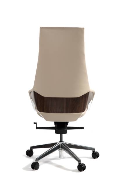 Кресло офисное / Шопен / бежевая кожа / алюминиевая база