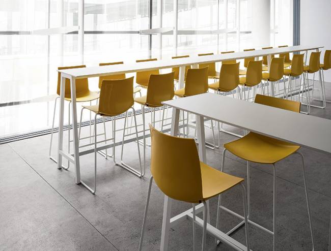 Стул пластиковый барный Kanvas ST 76 540х550х1140 мм