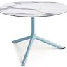 Столик ламинированный кофейный Tripe Maxi голубой, белый мрамор Каррара Ø800х510 мм