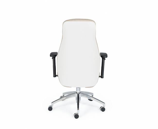 Кресло офисное / Мальта / хром крестовина / черные подлокотники / бежевая ткань
