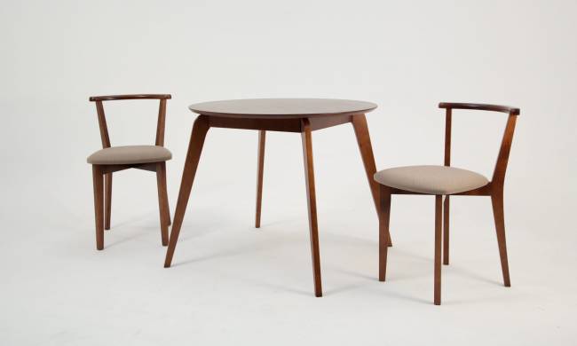 Стол Arki К 90 орех со стульями Франк ПМ орех/бежевая рогожка