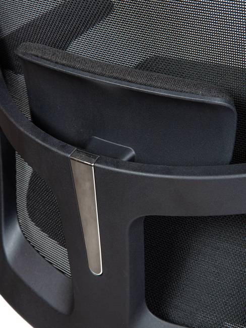 Кресло офисное / Алтай / Altai  / черный пластик / черная сетка / черная ткань