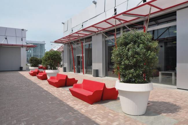 Кашпо пластиковое Gio Tondo Standard Ø1100х920 мм Кашпо пластиковое Gio Tondo Standard Ø1100х920 мм