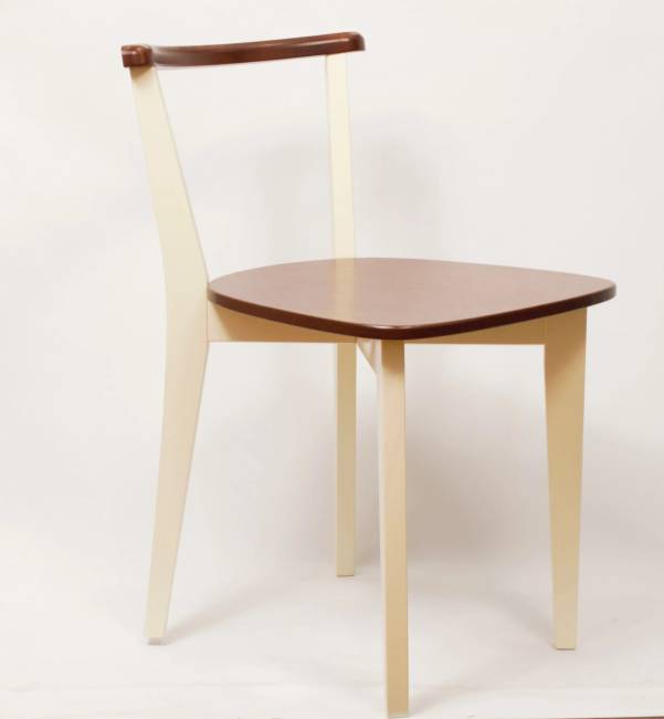 Стул Франк Ж, Орех